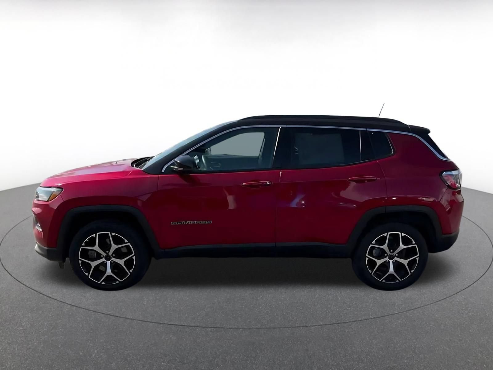 Used 2025 Jeep Compass Limited AWD/4WD image 7