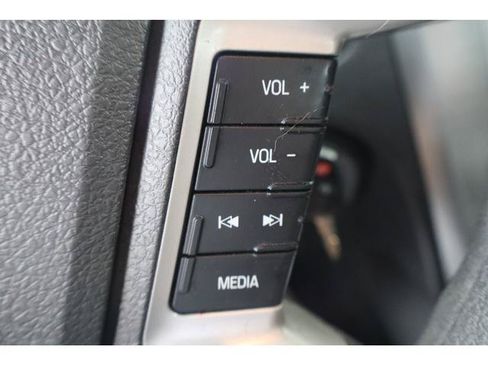 Used 2012 Ford Fusion SE FWD image 12