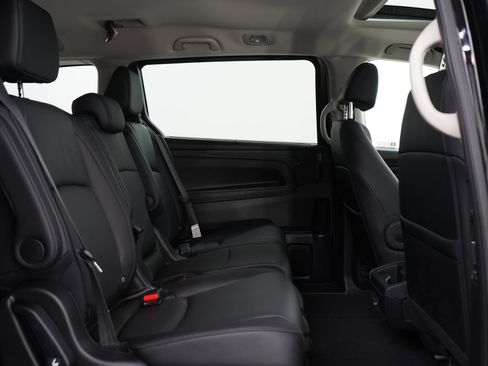 Used 2026 Honda Odyssey EX-L image 12