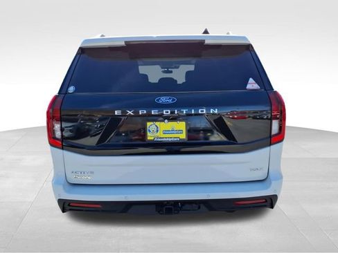 New 2026 Ford Expedition Max Active AWD/4WD image 9