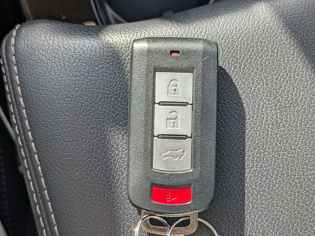 Used 2024 Mitsubishi Eclipse Cross SE AWD/4WD image 28