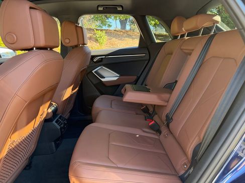 Used 2025 Audi Q3 2.0T Premium image 29