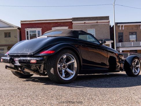 Used 1999 Plymouth Prowler RWD image 17