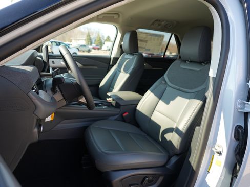 New 2026 Ford Explorer Active w/ Active Comfort Package image 14