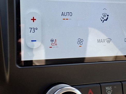 Used 2024 Ford Edge SEL w/ Convenience Package image 24