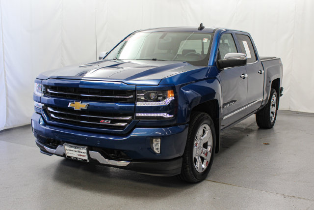 Used 2017 Chevrolet Silverado 1500 LTZ Z71 w/ LTZ Plus Package AWD/4WD image 5
