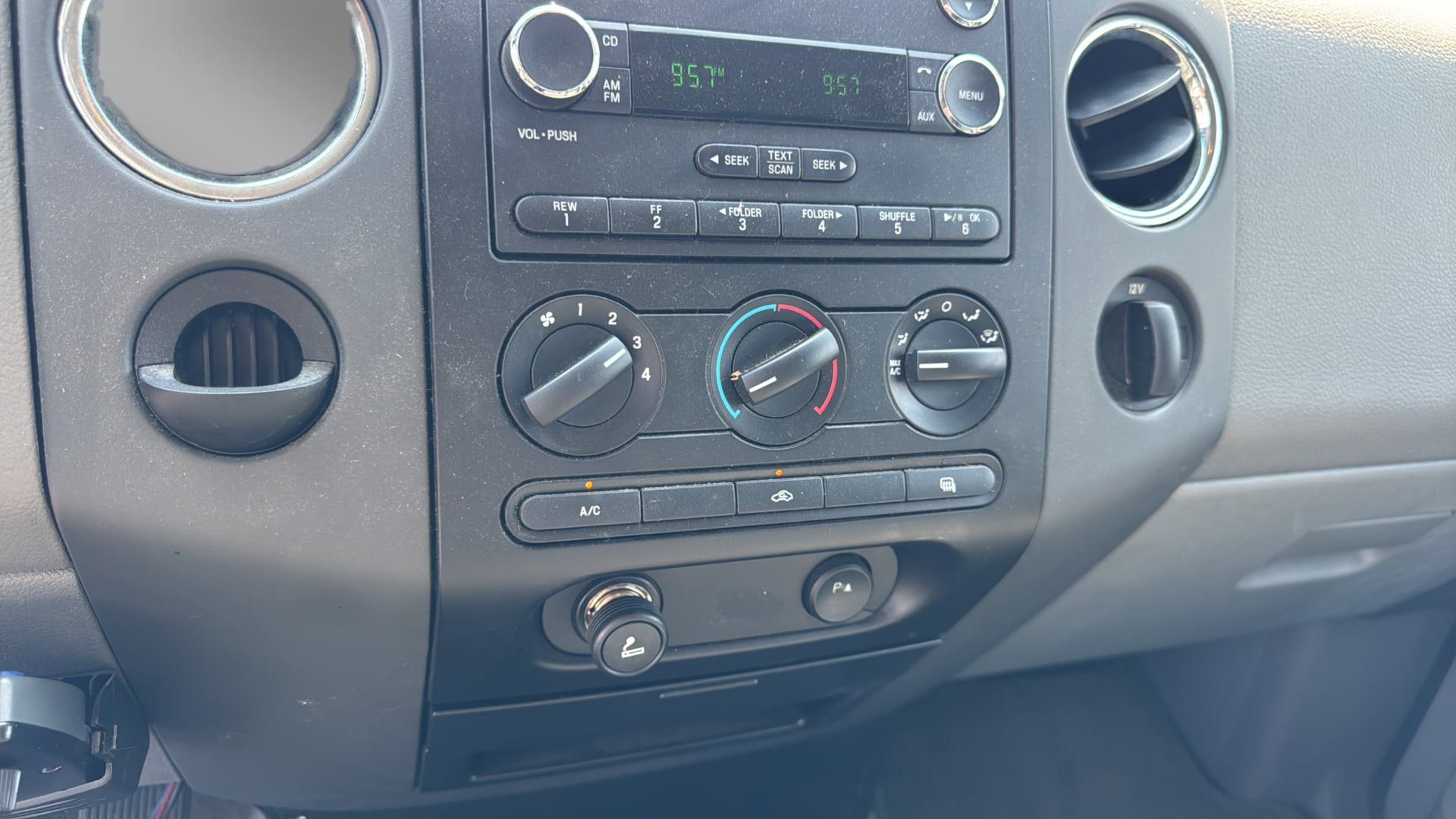 Used 2008 Ford F150 XLT RWD image 27