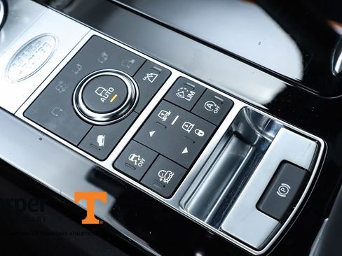 Used 2017 Land Rover Discovery HSE Luxury image 65