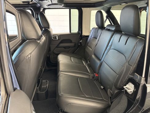 Used 2022 Jeep Wrangler Unlimited Sahara w/ Cold Weather Group image 35