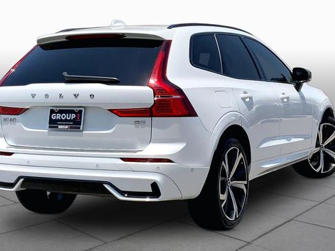 Used 2023 Volvo XC60 B5 Ultimate w/ Climate Package FWD image 13
