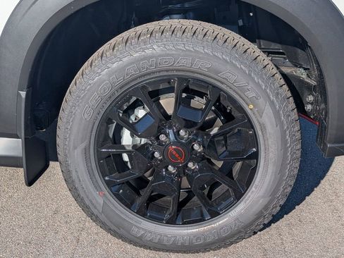 New 2026 Nissan Armada PRO-4X AWD/4WD image 9