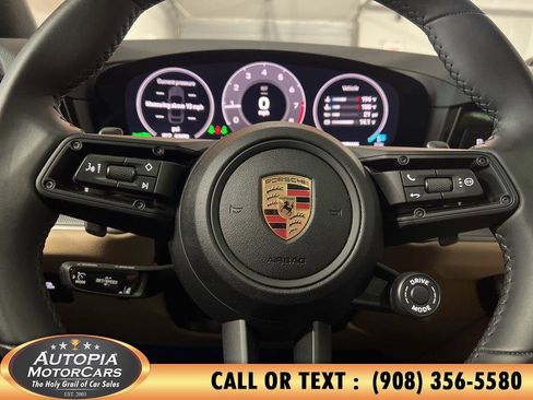 Used 2025 Porsche Cayenne S AWD/4WD image 30