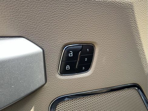 Used 2018 Ford F150 Lariat w/ Equipment Group 502A Luxury image 21