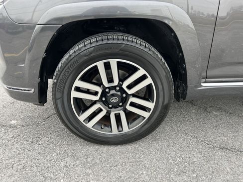 Used 2019 Toyota 4Runner Limited image 12