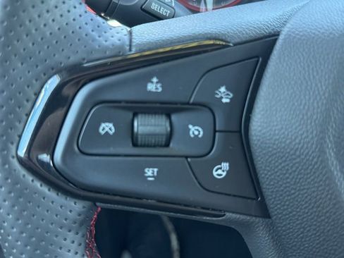 Used 2024 Chevrolet Trax RS w/ Driver Confidence Package FWD image 19