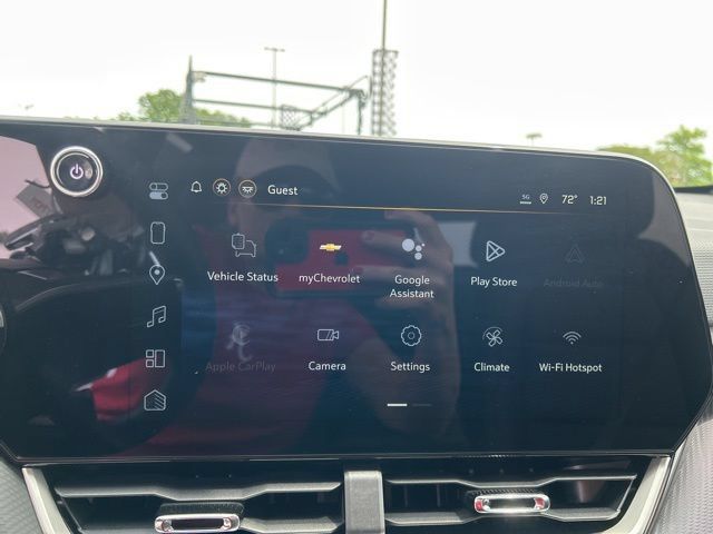 New 2026 Chevrolet Equinox LT w/ Convenience Package II FWD image 23