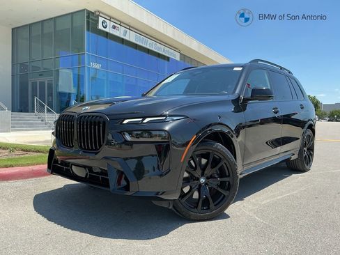 Certified 2025 BMW X7 xDrive40i w/ M Sport Package AWD/4WD image 1