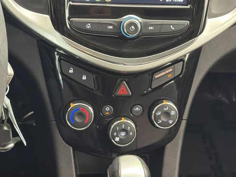 Used 2019 Chevrolet Sonic LT w/ RS Package image 21