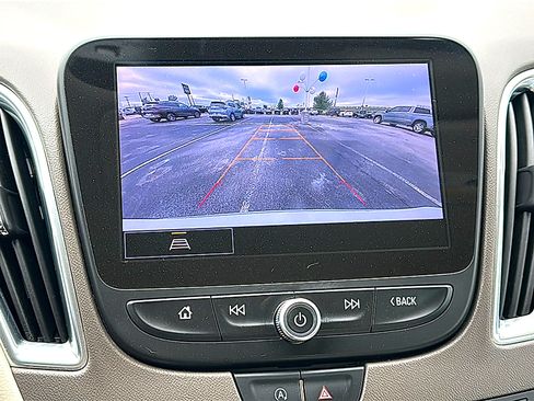 Used 2024 Chevrolet Malibu LT FWD image 27