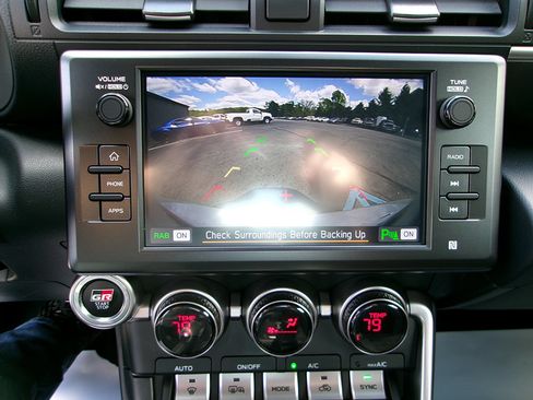 Used 2025 Toyota GR86 Premium w/ Performance Package RWD image 15