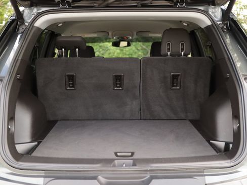 Used 2020 Chevrolet Blazer LT FWD image 26
