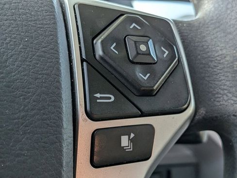 Used 2018 Toyota Tundra SR5 w/ SR5 Upgrade Package image 14