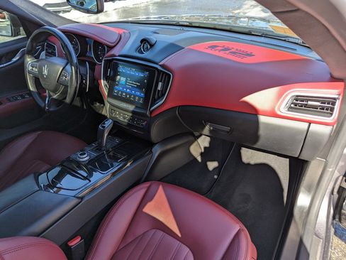 Used 2020 Maserati Ghibli S Q4 image 33