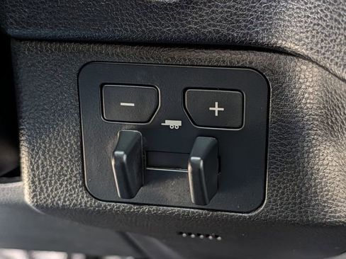 Used 2024 Toyota Tundra SR5 image 20