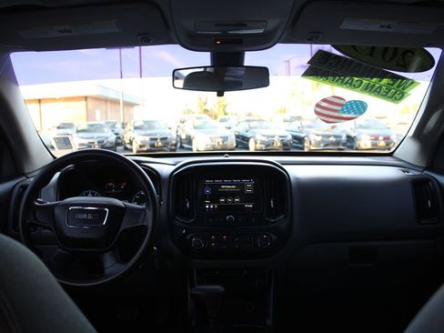 Used 2019 GMC Canyon 2WD Crew Cab image 23