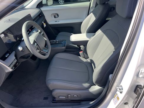 New 2026 Hyundai Ioniq 5 SEL image 9