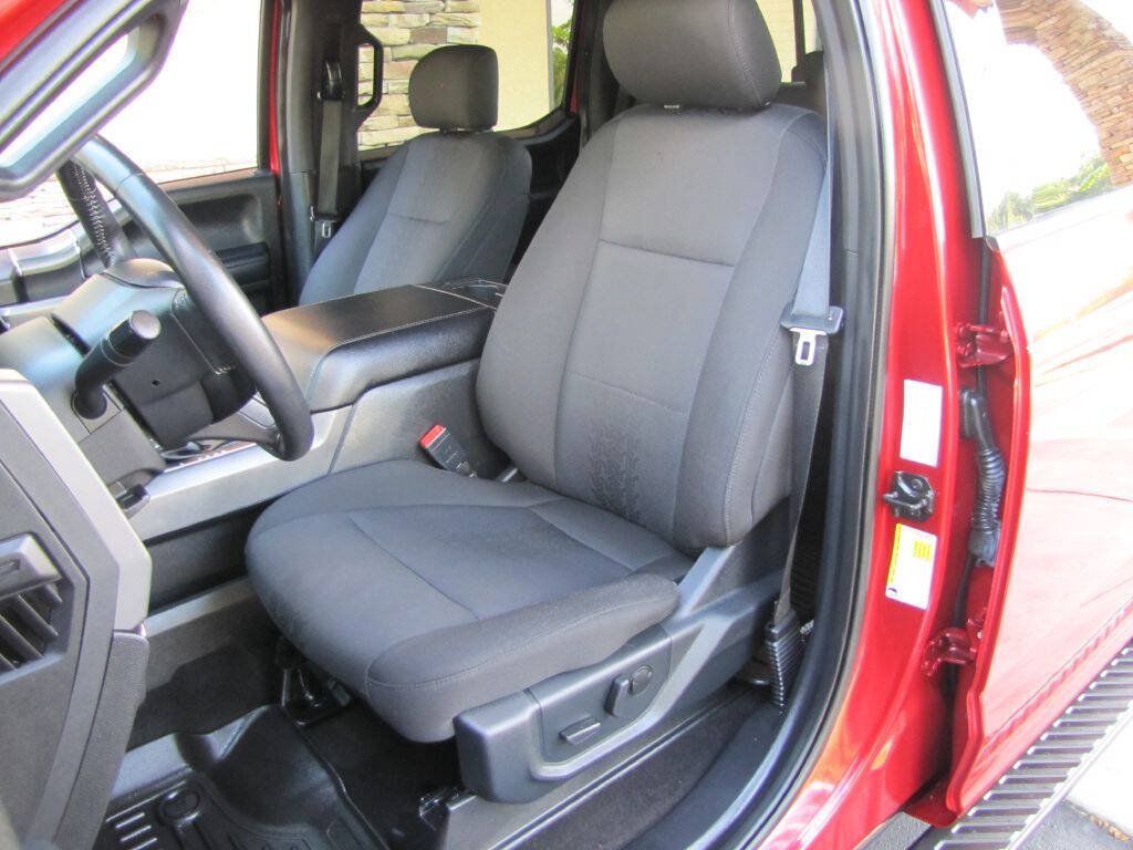 Used 2020 Ford F150 XLT w/ Equipment Group 302A Luxury RWD image 15