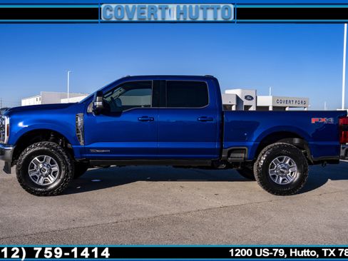 New 2026 Ford F250 Lariat w/ FX4 Off-Road Package image 10