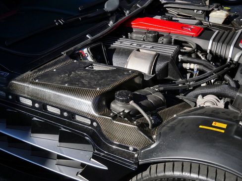 Used 2006 Mercedes-Benz SLR image 25