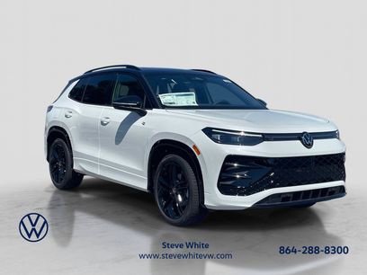 New 2026 Volkswagen Tiguan SE R-Line