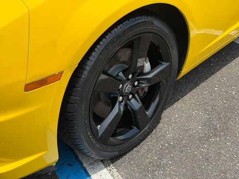 Used 2010 Chevrolet Camaro SS w/ RS Package RWD image 7