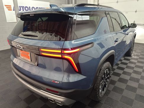 Used 2025 Chevrolet Traverse Z71 w/ Enhanced Driving Package AWD/4WD image 10