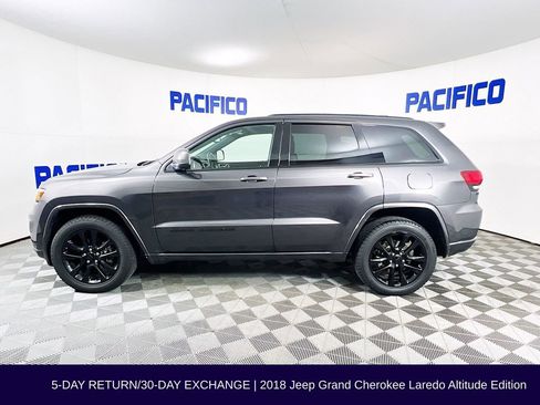 Used 2018 Jeep Grand Cherokee Altitude image 5
