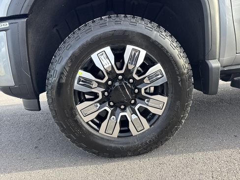 New 2026 GMC Sierra 2500 Denali image 10