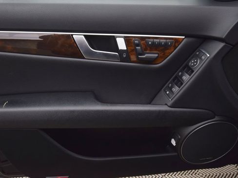 Used 2013 Mercedes-Benz C 300 4MATIC Sedan w/ Premium 1 Pkg image 22