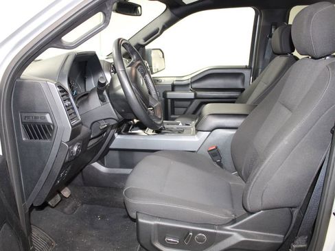 Used 2018 Ford F150 XLT w/ Equipment Group 302A Luxury image 19