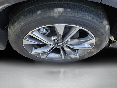 Used 2024 INFINITI QX60 Luxe w/ Performance Audio Package FWD image 8
