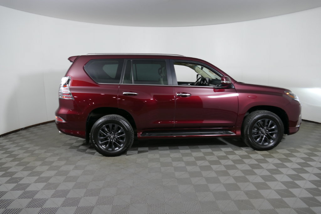 Used 2022 Lexus GX 460 Premium AWD/4WD image 2