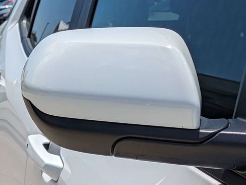 Used 2026 Chevrolet Equinox LT FWD image 12