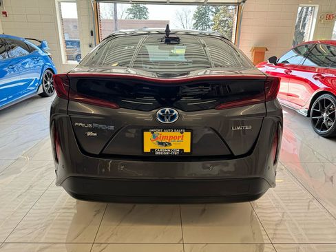 Used 2021 Toyota Prius Prime Limited FWD image 6
