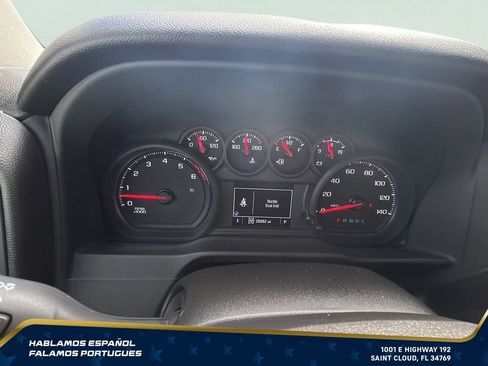 Used 2025 Chevrolet Silverado 2500 Custom w/ Custom Convenience Package AWD/4WD image 17