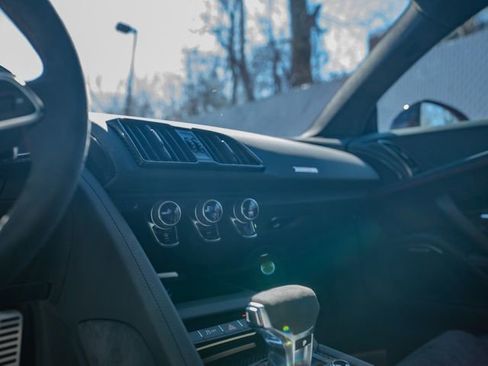 Certified 2023 Audi R8 V10 GT image 13