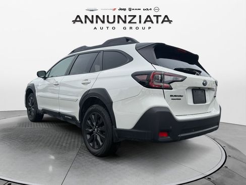 Used 2024 Subaru Outback Onyx Edition image 3