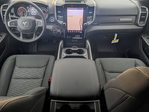 New 2026 RAM 1500 Big Horn AWD/4WD image 8