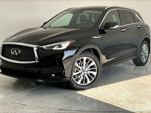 Certified 2025 INFINITI QX50 Luxe image 14
