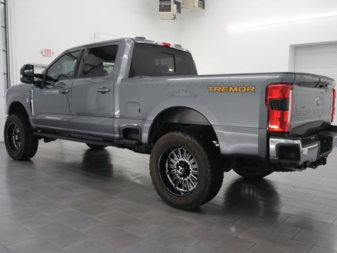 Used 2024 Ford F350 Lariat w/ Tremor Off-Road Package AWD/4WD image 6